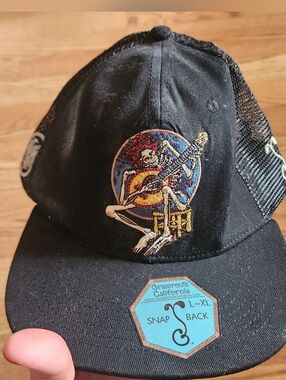 EUC Grassroots California Stanley Mouse Easy Rider Snapback Skeleton Guitar